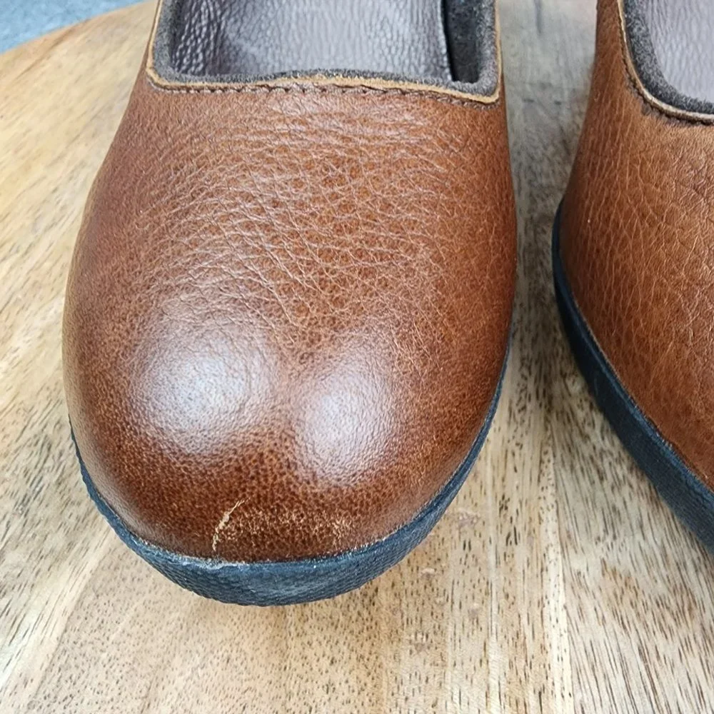 Timberland Pumps Women's 9.5 Wide Brown Leather Comfort Slip On Heels Shoes_8